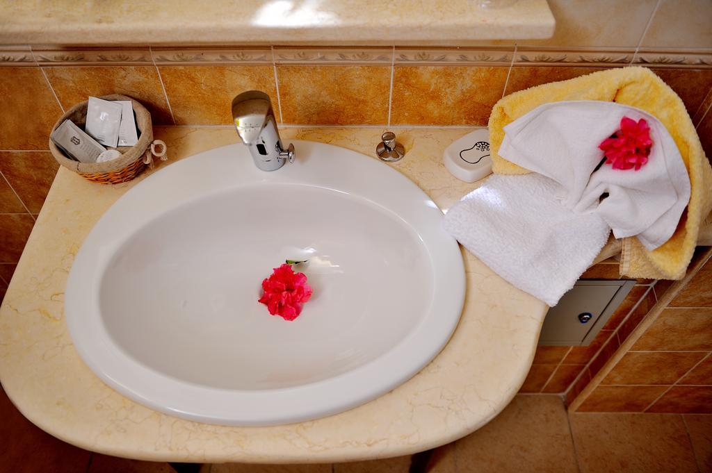 Hotel Hr Costa Rei 穆拉沃拉 客房 照片
