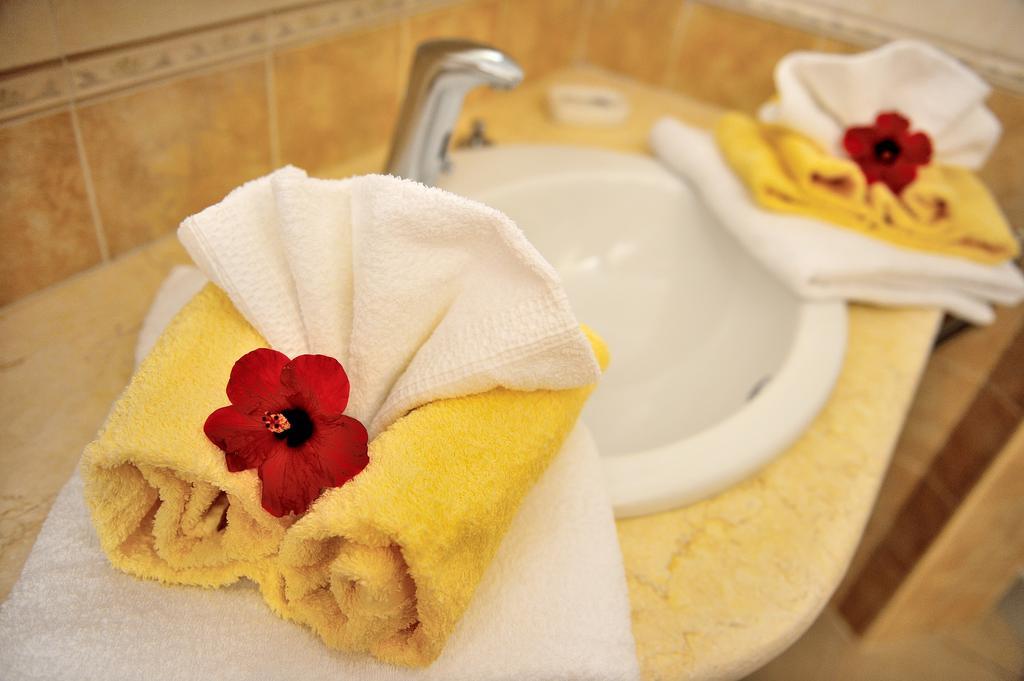 Hotel Hr Costa Rei 穆拉沃拉 外观 照片
